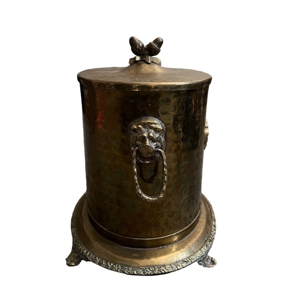 Vintage Mid-Century Modern Brass acorn finials and ornate feet Ice Bucket - Picture 3 of 8